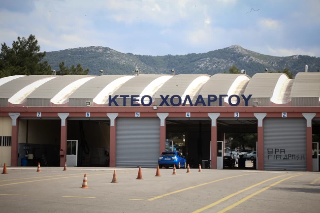 Τα ΚΤΕΟ ξεμένουν από κάρτες καυσαερίων - Τι θα γίνει σε περίπτωση ελέγχου από την Τροχαία