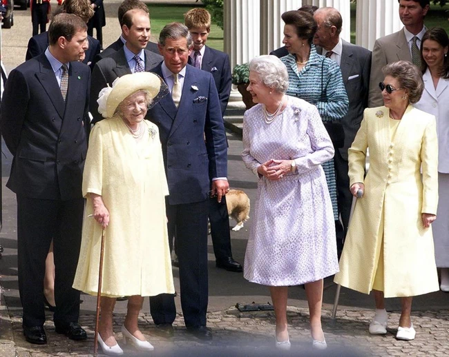 QUEEN_ELIZABETH