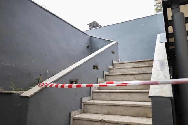 Εγκλημα στη Βαρβάκειο: Οι υποψίες για τη δολοφονία της γυναίκας με 5 μαχαιριές - Τα δύο σενάρια