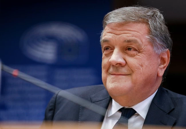 Qatargate: Τους καρφώνει όλους για να γλιτώσει ο Παντσέρι - Συμφωνία με τις βελγικές Αρχές για να μειώσει την ποινή του