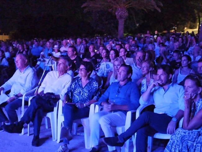 ΞΑΡΧΑΚΟΣ ΣΥΡΟΣ