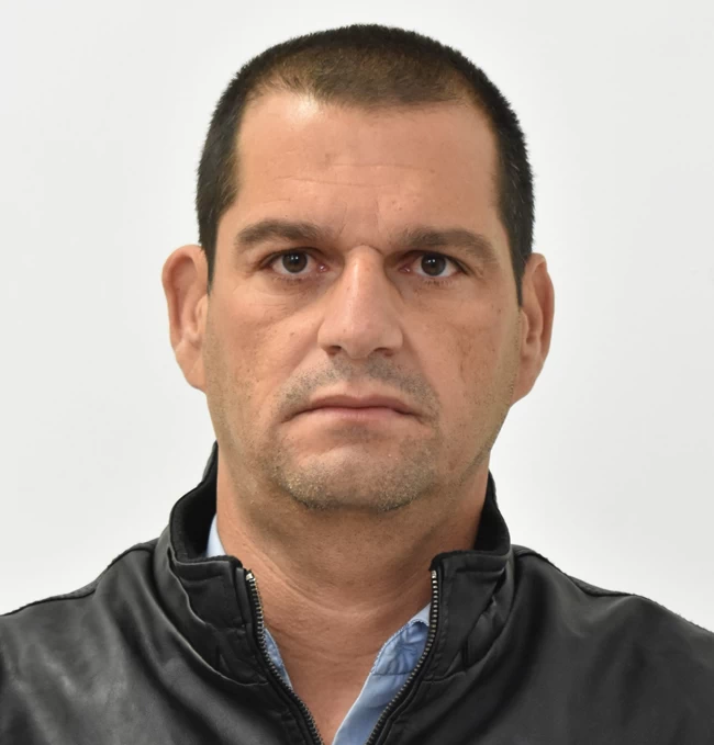 Αυτοί είναι οι δύο ληστές που είχαν ρημάξει σπίτια με ηλικιωμένους - Στη δημοσιότητα οι φωτογραφίες τους