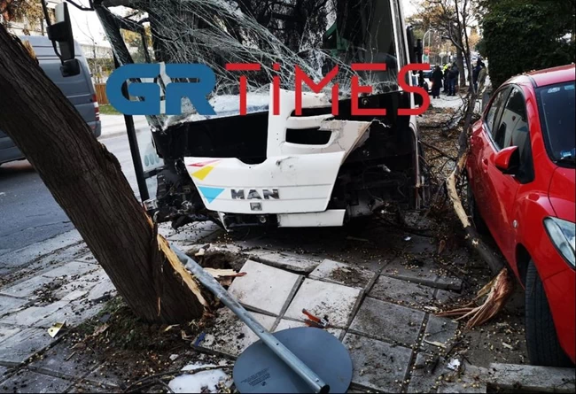 ΛΕΩΦΟΡΕΙΟ ΟΑΣΘ