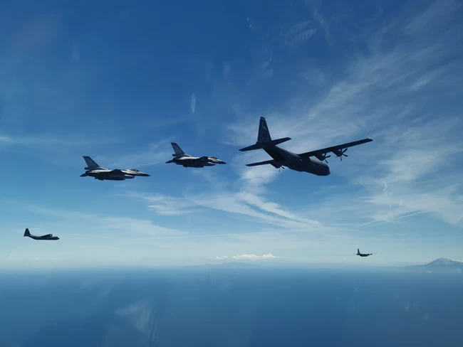"Stolen Cerberus 22": Εντυπωσιακή άσκηση Ειδικών Δυνάμεων από C-130 Ελλάδας και ΗΠΑ [εικόνες - βίντεο]