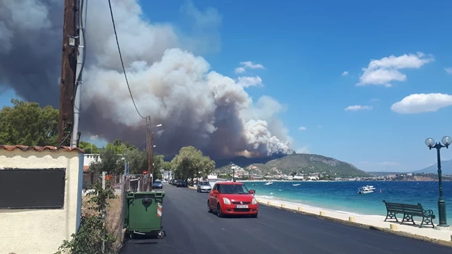 ΦΩΤΙΑ ΣΤΗΝ ΚΟΡΙΝΘΙΑ