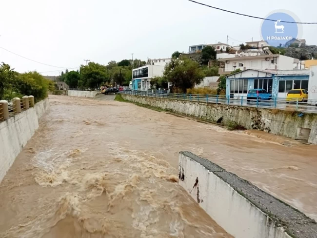 ΡΟΔΟΣ ΠΛΗΜΜΥΡΕΣ