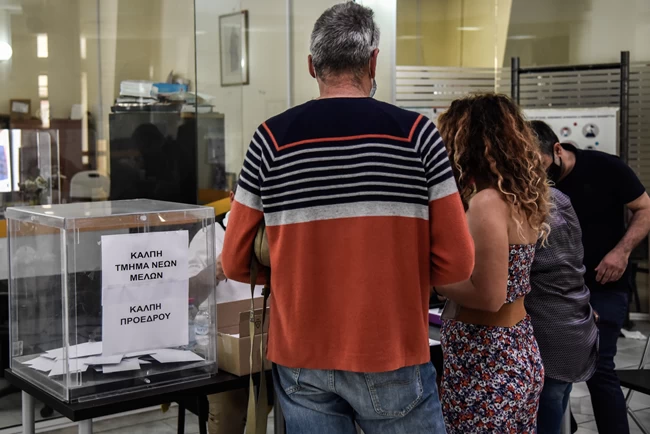 Εκλογές στον ΣΥΡΙΖΑ: Ξεπέρασαν τις 130.000 όσοι ψήφισαν μέχρι τις 8μμ