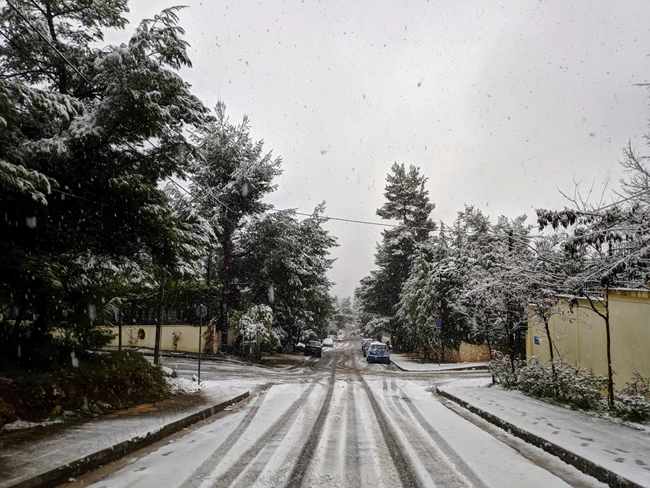ΧΙΟΝΙΑ ΑΤΤΙΚΗ