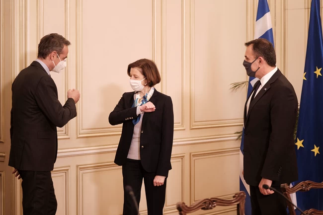 ΜΗΤΣΟΤΑΚΗΣ ΠΑΡΛΙ