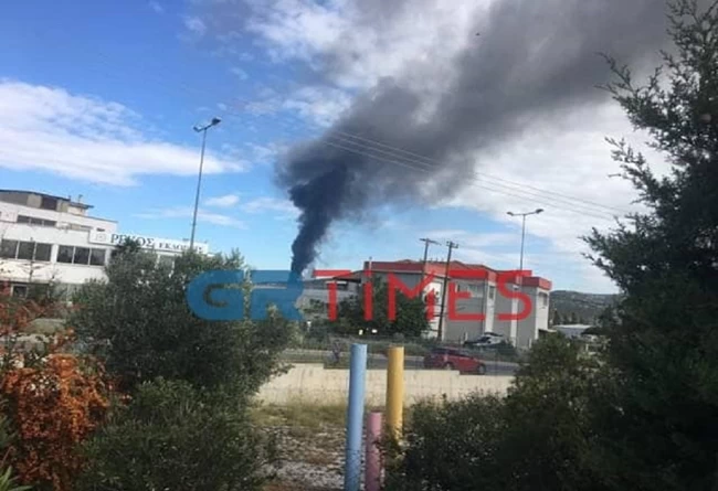 ΦΩΤΙΑ ΘΕΣΣΑΛΟΝΙΚΗ