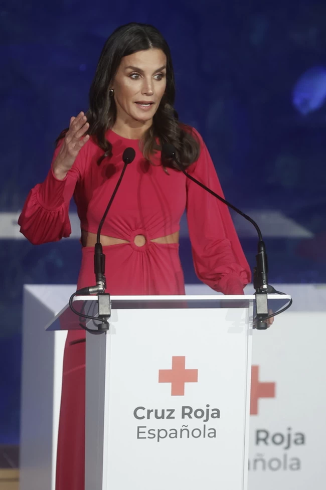 QUEEN LETIZIA