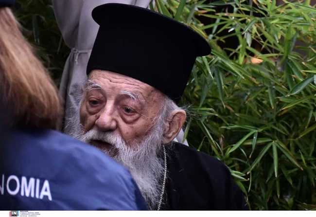 ιερέας