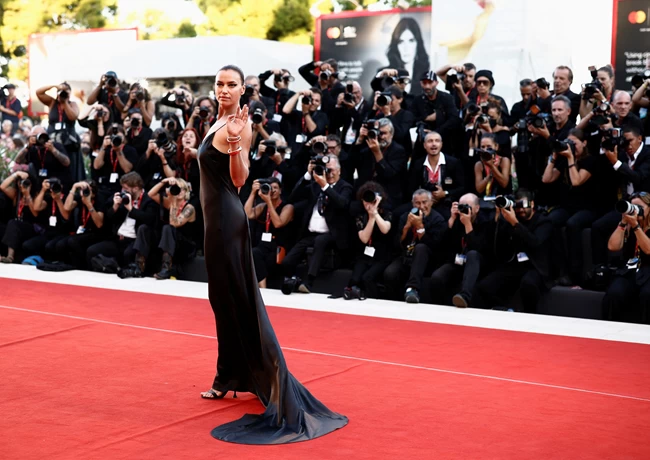 IRINA SHAYK