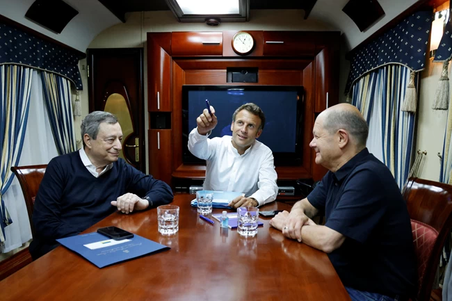 Μακρον Σολτς Ντραγκι