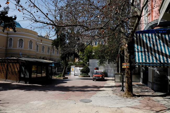 αδειοι δρομοι