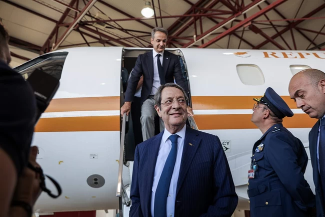 ΑΕΡΟΠΛΑΝΟ ΚΥΠΡΟΣ