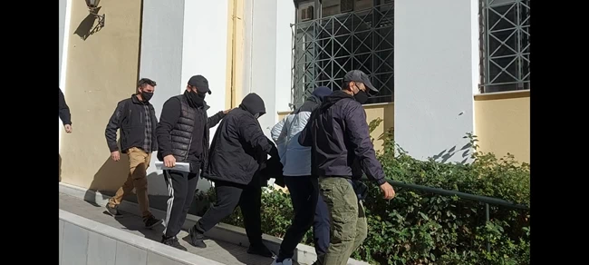 Στον εισαγγελέα ο γιος του εφοπλιστή για την επίθεση κατά 32χρονου Αλβανού στο Περιστέρι - Ποιος είναι