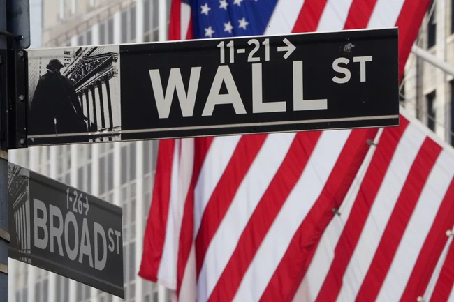 Wall Street: "Βουτιά" σε Dow Jones και Nasdaq έφερε η κατάρρευση της κινεζικής Evergrande
