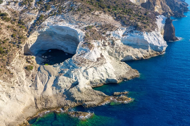 Μία ελληνική παραλία βγαλμένη από όνειρο, στις 15 καλύτερες στην Ευρώπη - Σε ποιο νησί βρίσκεται
