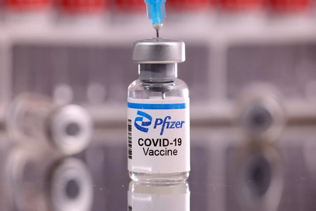 Κορονοϊός: Ο FDA εγκρίνει τη χορήγησης του εμβολίου της Pfizer σε παιδιά από 6 μηνών έως 4 ετών