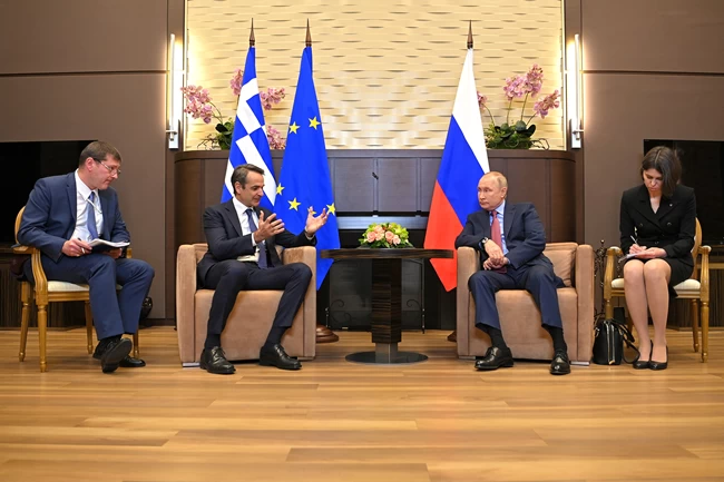 Μικρό καλάθι από τη συνάντηση Μητσοτάκη - Πούτιν στο Σότσι: "Σφίγγα" ο Ρώσος πρόεδρος για φυσικό αέριο & Ερντογάν