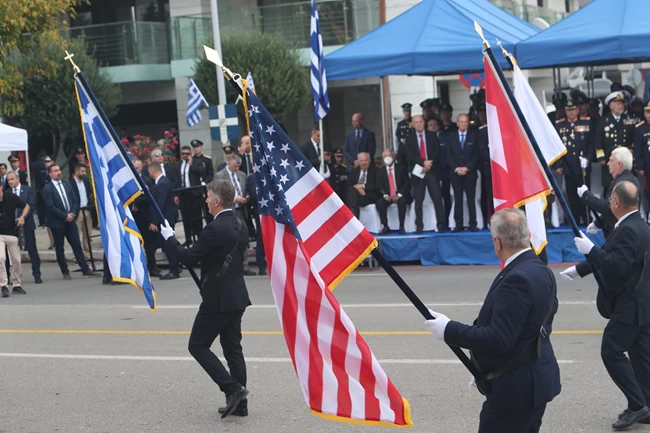 ΣΤΡΑΤΙΩΤΙΚΗ ΠΑΡΕΛΑΣΗ