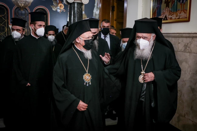 Επίσκεψη Πατριάρχη Βαρθολομαίου στον Αρχιεπίσκοπο Ιερώνυμο: "Ήμασταν, είμαστε και θα είμαστε πάντα ενωμένοι"