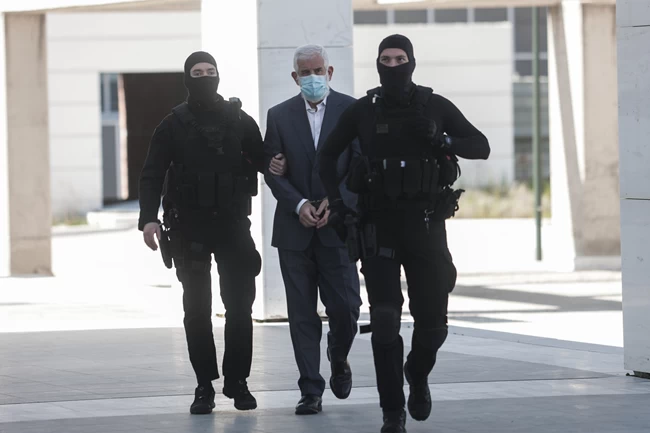Πέτρος Φιλιππίδης: Ο γιος του στο δικαστήριο - Η αντίδραση του Δημήτρη Φιλιππίδη στις κάμερες