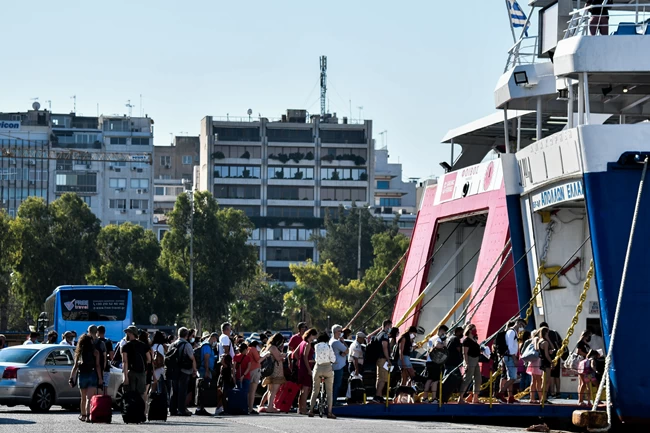 ΛΙΜΑΝΙ ΠΕΙΡΑΙΑ