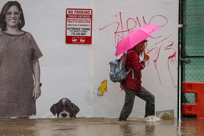 ΝΕΑ ΥΟΡΚΗ ΠΛΗΜΜΥΡΕΣ