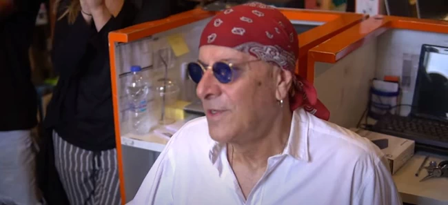 Πυξ Λαξ όπως Ράδιο Αρβύλα: Δεν πείθουν ότι δεν ήξεραν τίποτα για τον παιδόφιλο ντράμερ τους