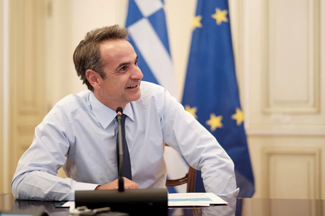 H διαφορετική τηλεδιάσκεψη Μητσοτάκη - Με παιδιά που μαθαίνουν ελληνικά σε κάθε γωνιά του κόσμου