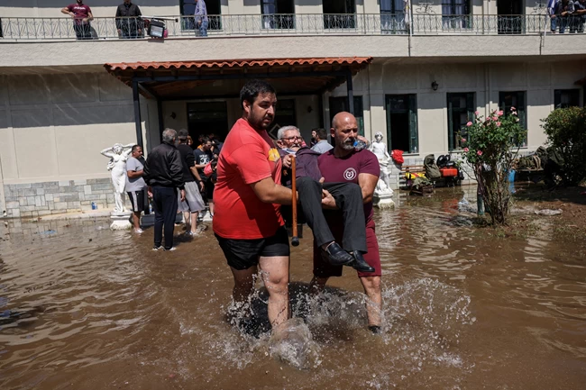 ΑΠΕΓΚΛΩΒΙΣΜΟΙ ΘΕΣΣΑΛΙΑ