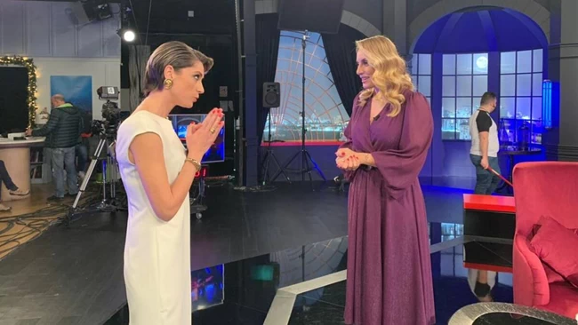 Λένα Παπαρρηγοπούλου: Η Σταρ Ελλάς που άφησε τον μόντελινγκ για τον Θεό Λένα Παπαρρηγοπούλου: Η Σταρ Ελλάς που άφησε τον μόντελινγκ για τον Θεό