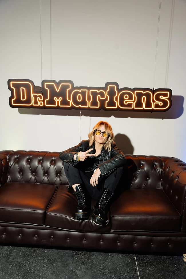 DR MARTENS