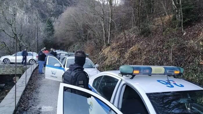 Ιωάννινα - Ανατροπή: Σε εξέλιξη οι έρευνες για τα συντρίμμια - Αφαντος ο κυνηγός που έδωσε την πληροφορία ότι εντοπίστηκαν