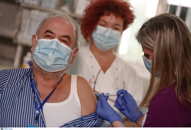 Θεσσαλονίκη: Εισαγγελική παρέμβαση για εμβολιασμούς εκτός σειράς σε Ιδρύματα