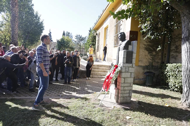 ΚΑΣΣΕΛΑΚΗΣ ΣΤΕΦΑΝΙ