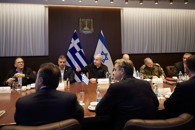 Τι συζήτησε ο Κυριάκος Μητσοτάκης με τον Νετανιάχου στο Ισραήλ - Ο διάλογος μπροστά και πίσω από τις κάμερες