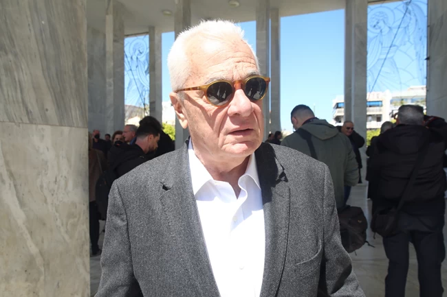 Κηδεία Μπόμπολα