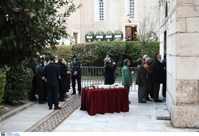 κηδεια τεωσ