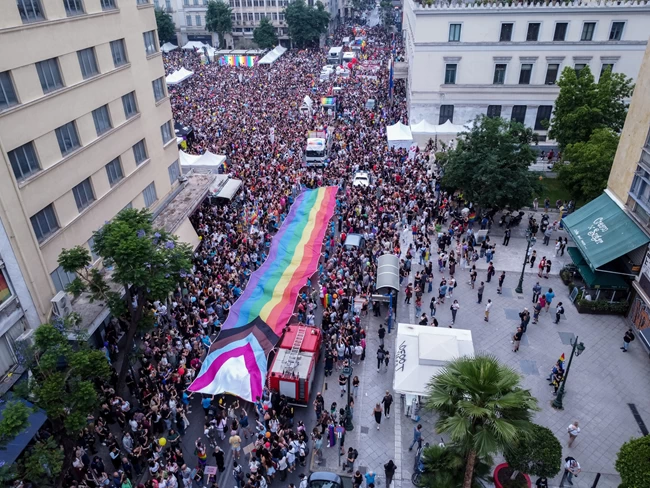 Athens Pride 2023: Χιλιάδες κόσμος στην παρέλαση (Φωτό, Βίντεο) ATHENS PRIDE