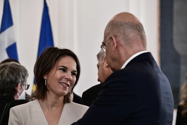 Αναλένα Μπέρμποκ Μαξίμου
