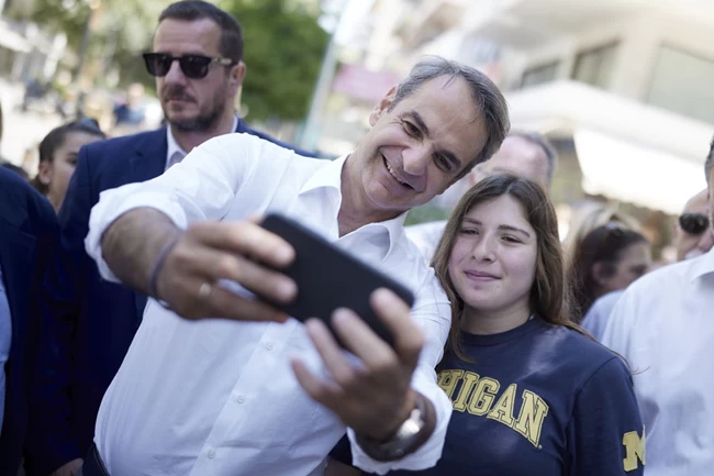 ΚΥΡΙΑΚΟΣ ΜΗΤΣΟΤΑΚΗΣ
