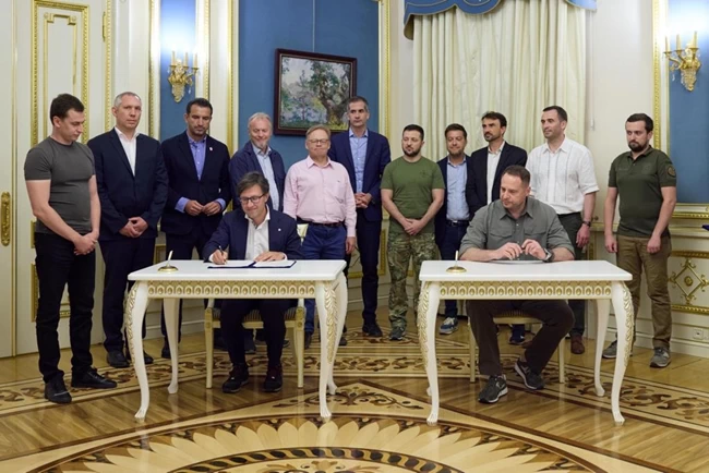 μπακογιαννης ουκρανια