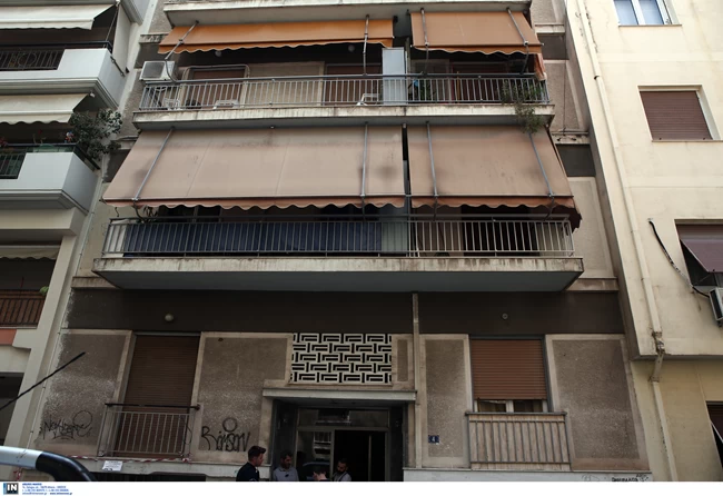 Χαροπαλεύει ο 30χρονος τεχνικός: Κρίσιμες οι επόμενες ώρες - Τον καταπλάκωσε ασανσέρ στο Παγκράτι
