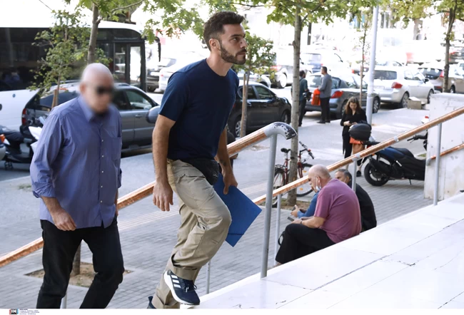 Θέρμη: Δεν ήθελε να φορέσει μάσκα ούτε στο δικαστήριο ο πατέρας-αρνητής- Ποινή 15 μήνες φυλακή