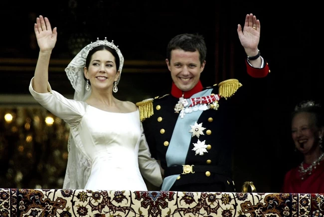 PRINCESS MARY