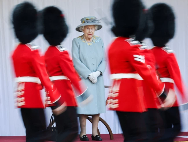 queen elizabeth