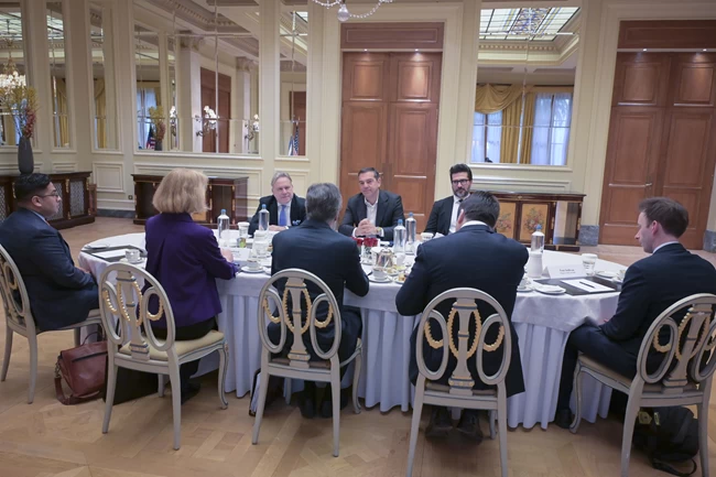 ΤΣΙΠΡΑΣ ΜΠΛΙΝΚΕΝ